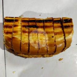 Roti Komplit Bakar Coklat   Nanas