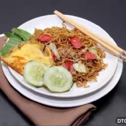 Mie Goreng / Rebus / Nyemek Special