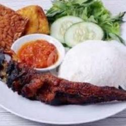 Nasi Liwet  Lele Goreng  Tahu Dan Tempe