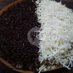 Black Pizzz Keju Blueberry Coklat