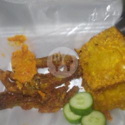 Ceker Goreng Tepung   Tempe   Teh Manis