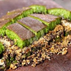 Pandan Coklat Kacang Wijen Susu