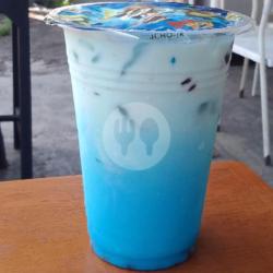 Bublegum Boba Medium