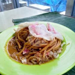 Mie Besar Bumbu Pecal