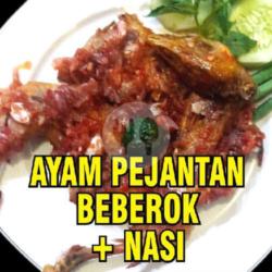 Ayam Pejantan Utuh Beberok   Nasi. Tempe. Lalapan