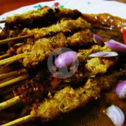 Sate Daging Klopo