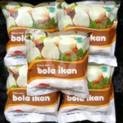 Bola Ikan Minaku