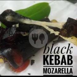 Kebab Black Mozarella ( Mozarella, Daging Sapi)