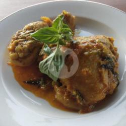 Ayam Woku Blanga Saja