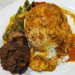 Nasi Padang Rendang Sapi