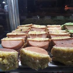 Kue Pukis Rasa Keju