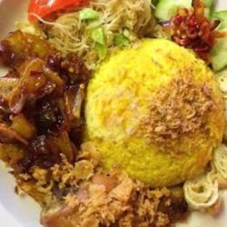 Nasi Kuning Paru Rica