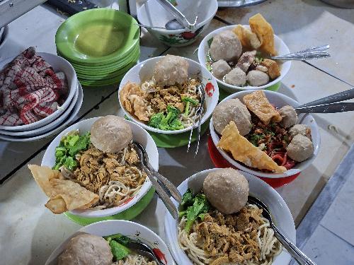 BAKSO Dan MIE AYAM RASA SOLO,Pekapuran Raya