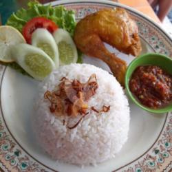 Pecel Ayam Sambel Terasi Limo