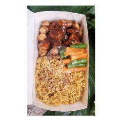 Indomie Mie Goreng Aceh 2 Bungkus   Steak Ayam Pedasss