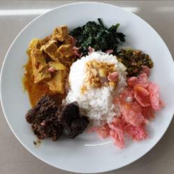 Nasi Daging Rendang