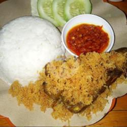 Nasi Bebek Kremes