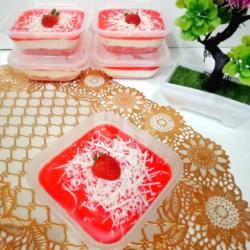 Strawberry Dessert Box