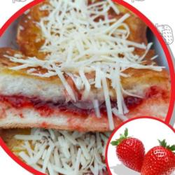 Roti Bakar Strawberry Super