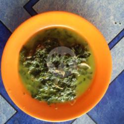Daun Ubi Tumbuk