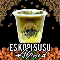 Es Kopi Susu Almond