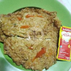 Martabak Mie Telur/ Omlet Free Es Teh/teh Hangat