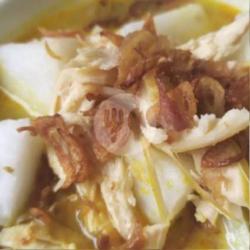 Lontong Opor Suwir