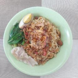 Mie Pangsit Keriting Jumbo