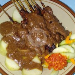 Sate   Lontong