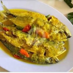 Ikan Kembung Bumbu Kuning