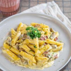 Penne Carbonara