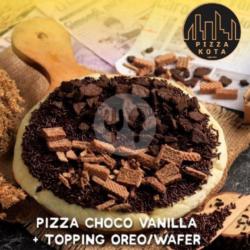 Pizza Vanila Meses Toping Oreo Wafer