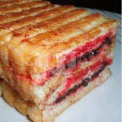 Roti Bakar Strawbery Coklat