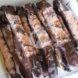 Banana Roll Crispy Coklat Milo