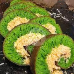 Martabak Roll Pandan Keju Coklat