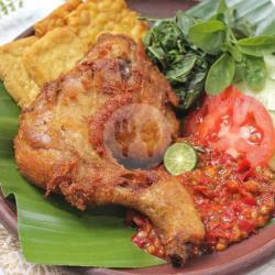 Ayam Penyet  Sinovac Nasi Free Teh Es