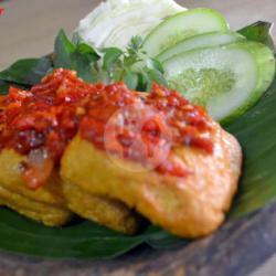 Nasi   Lalapan Tahu Penyet