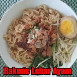 Bakmie Lebar Ayam