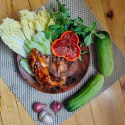 Ayam Bakar Kalasan Dada   Lalapan   Sambal