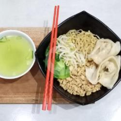 Mie Gepeng Pangsit