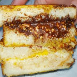 Roti Bakar Vanilla - Coklat Kacang