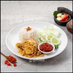 Nasi Dada Penyet   Kremes