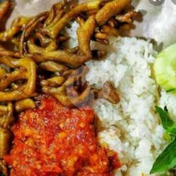 Nasi Penyetan Usus Pocong  Esteh/teh Anget Hooh Tenan