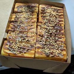 Coklat Campur Kacang Susu