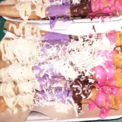 Banana Roll Tiramisu Topping Keju