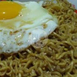 Indomie Goreng Telur