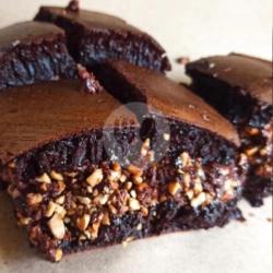 Martabak Black Forest