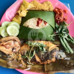 Nasi Liwet Pepes Ikan Mas