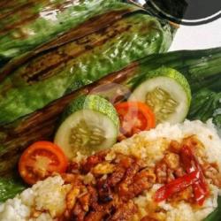 Nasi Bakar Tahu Tempe