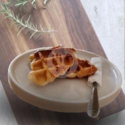 Croissant Waffle